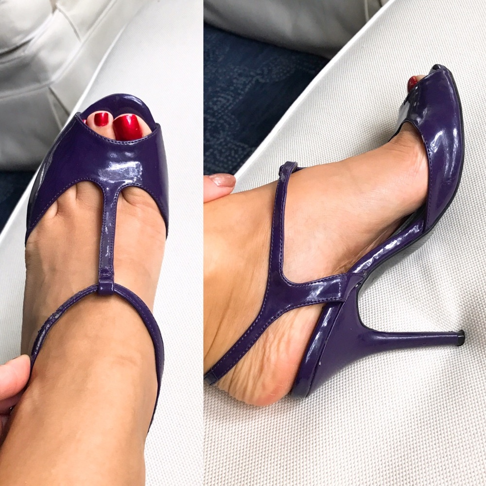 🆕in! PURPLE OPEN TOE/HEEL STRAPY HEELS!